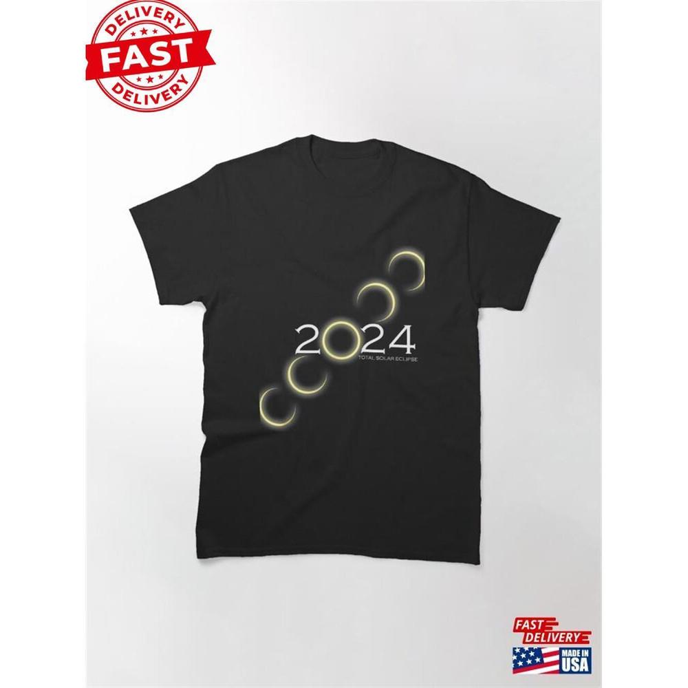 Total Solar Eclipse Sun Moon Phases Space Celestial Classic T-Shirt